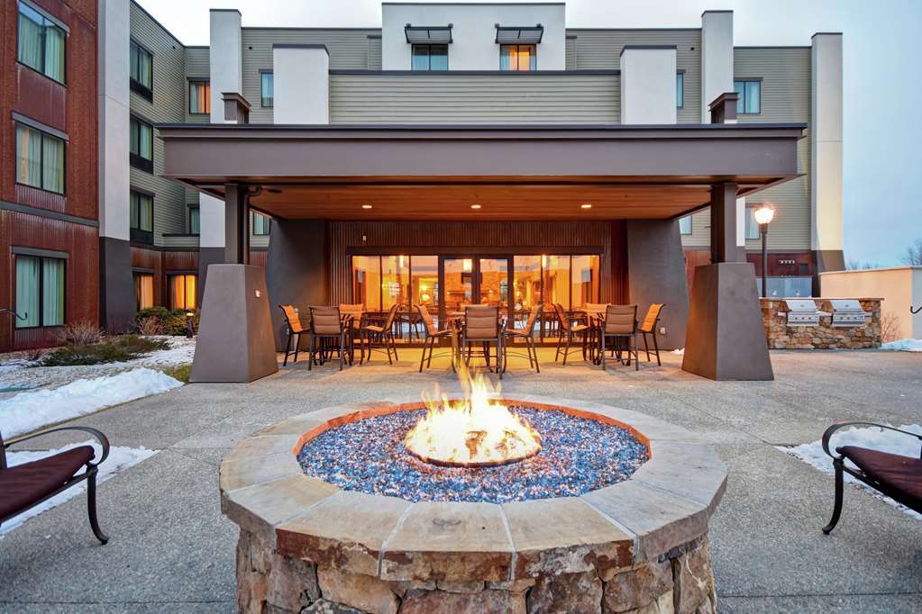 Homewood Suites By Hilton Kalispell Exterior photo